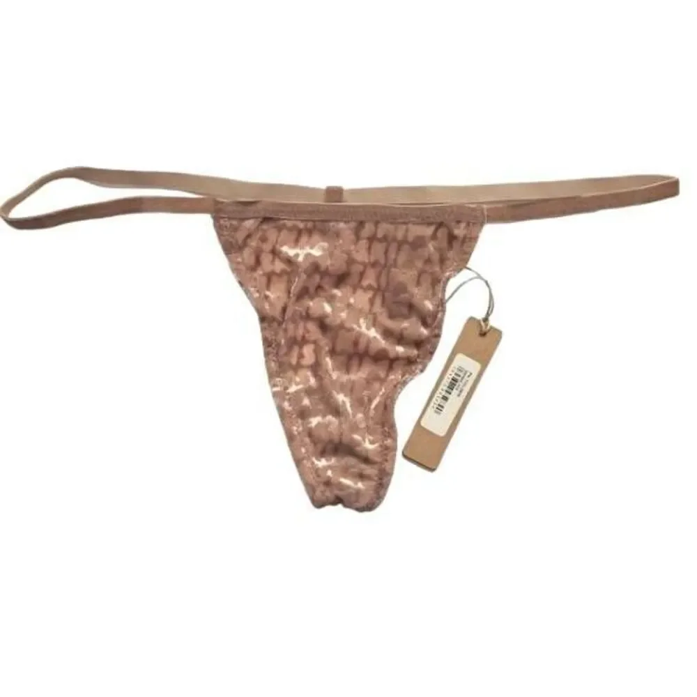 SKIMS FLOCKED LOGO‎ PANTY NWT